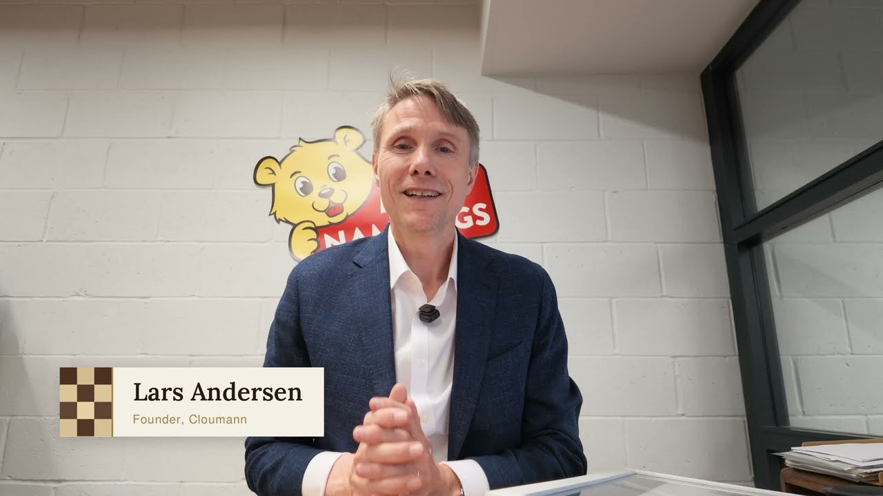 Lars B. Andersen, founder of Cloumann, talking about end-grain chopping boards